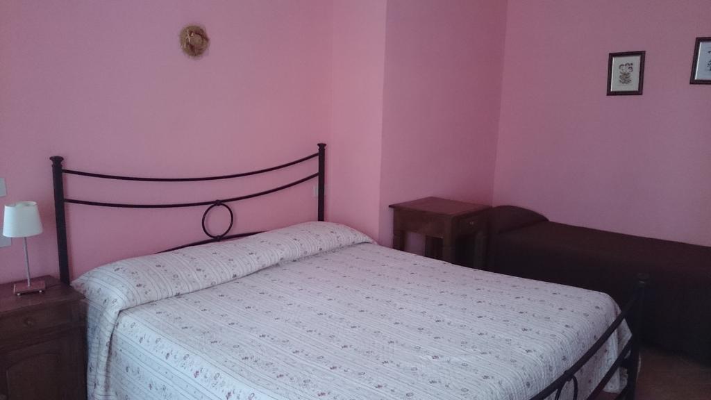 Il Casale Bed & Breakfast ปอจจิบองซี ภายนอก รูปภาพ